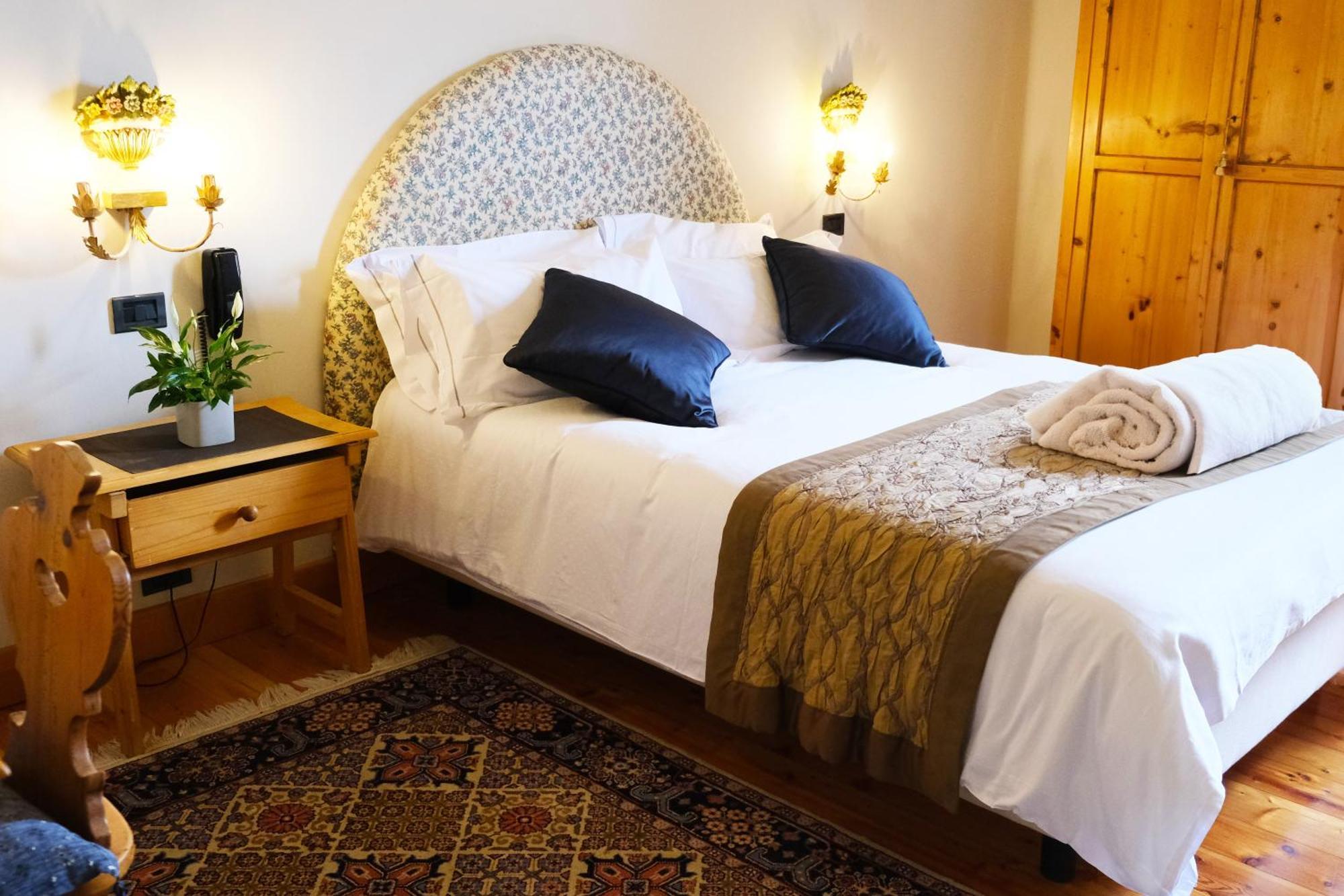 Hotel Villa Ca Damiani Caneva ภายนอก รูปภาพ