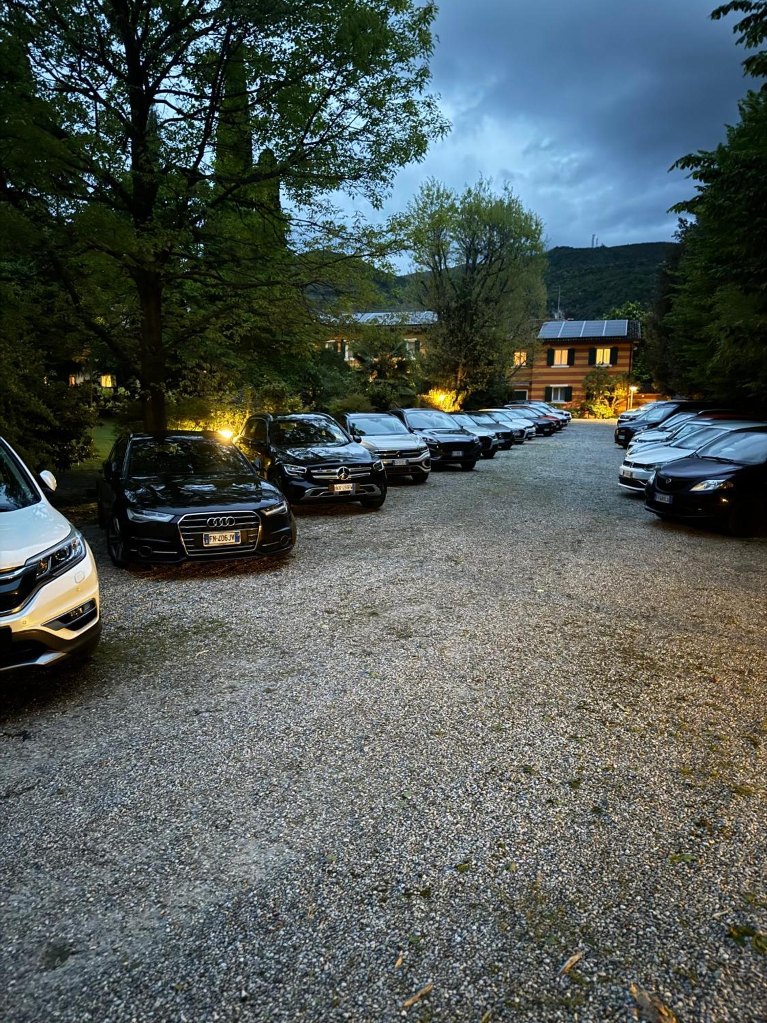 Hotel Villa Ca Damiani Caneva ภายนอก รูปภาพ